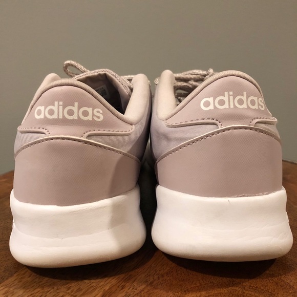 Adidas Light Purple Cloud/Memory Foam Gym Shoes - Picture 6 of 8